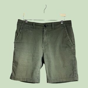 Union Men’s Khaki Green Casual 5 Pocket Shorts Cotton Size 34 R